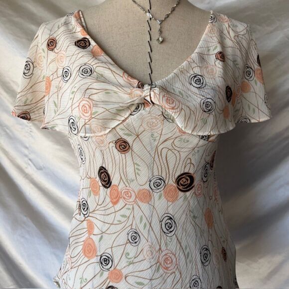 New york Company White chich floral like top - Picture 2 of 7